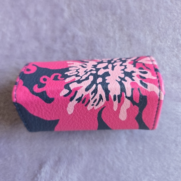 Lilly Pulitzer lipstick case - Picture 2 of 8